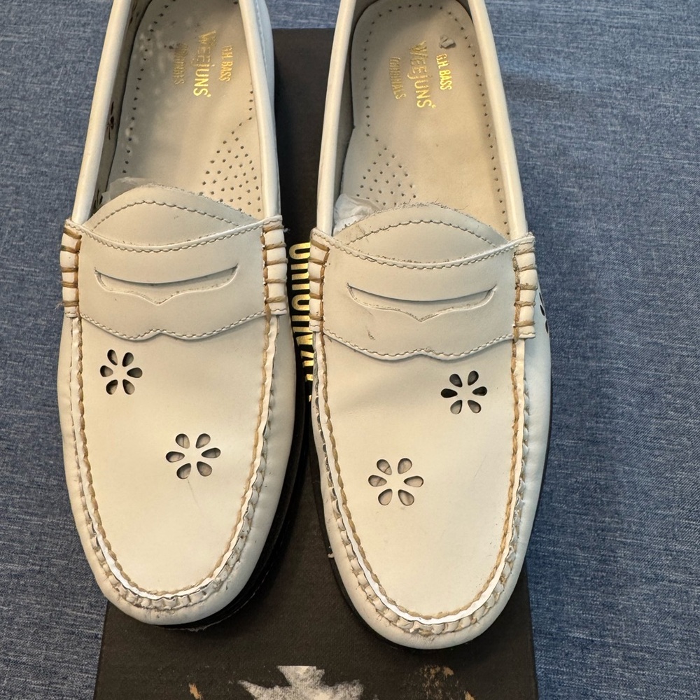 G.H. Bass & Co. White Floral Cutout Loafers - Picture 2 of 10